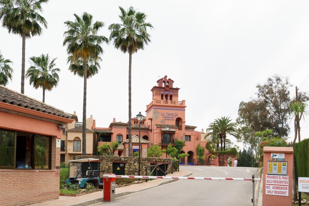 La Cartuja Del Golf Apartment Estepona Bagian luar foto